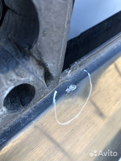 Дверь передняя левая BMW 5-Series/M5