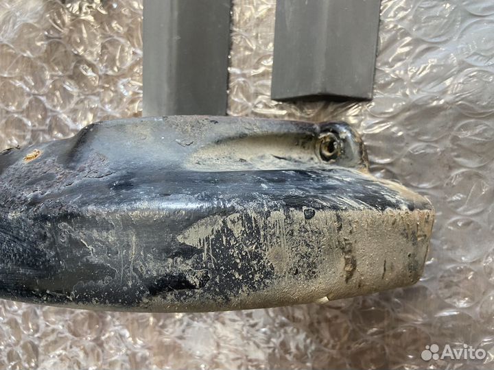 Молдинги caravan + элемент листвы Пер. Лев