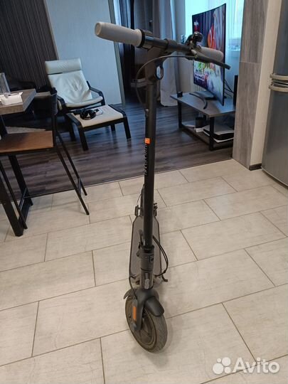 Электросамокат Ninebot kickscooter F25E