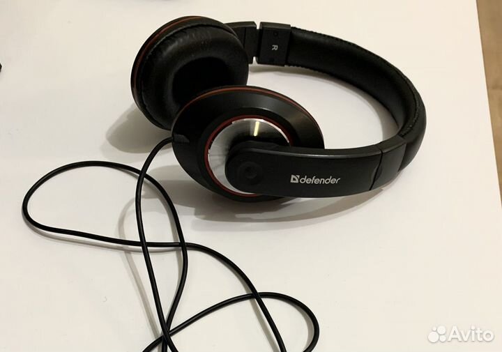 Проводные наушники Defender