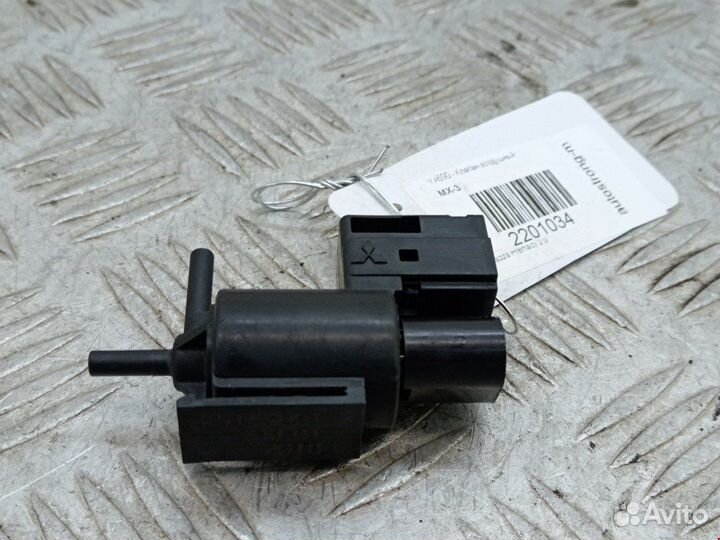 Клапан воздушный для Mazda Premacy KL0118741