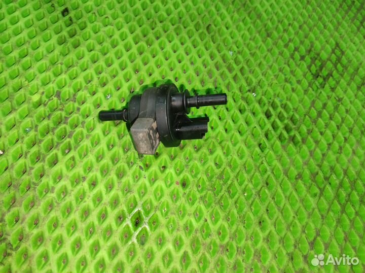 Клапан вентиляции топливного бака Renault Logan 2