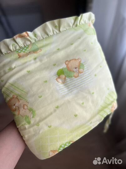 Бортики в кроватку