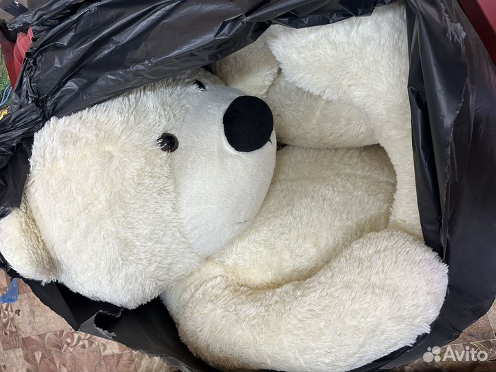 Плюшевый медведь