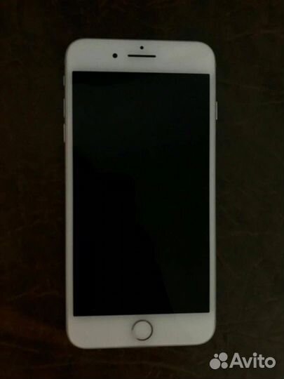 iPhone 8 Plus, 64 ГБ