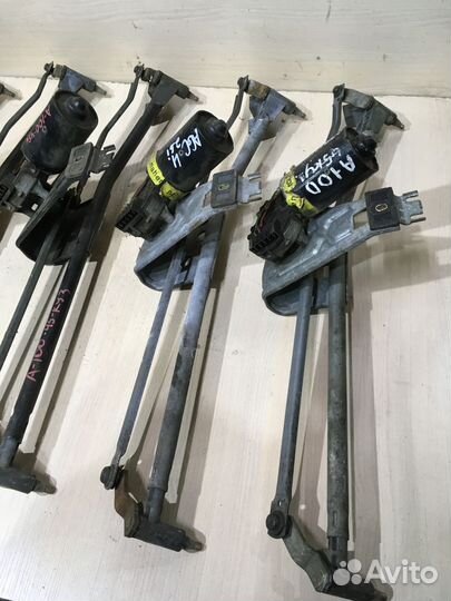 Трапеция стеклоочистителя Ауди А6 С4