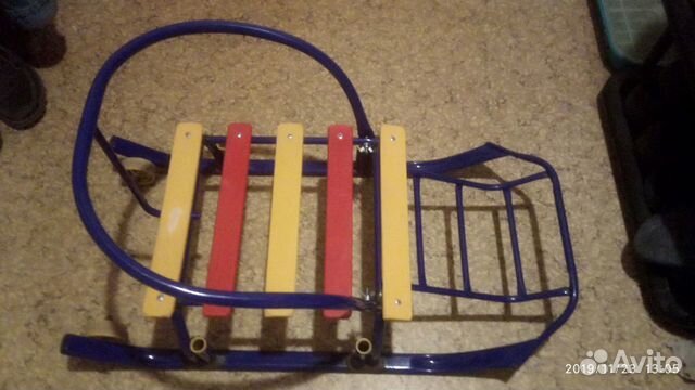 Санки с длинной ручкой