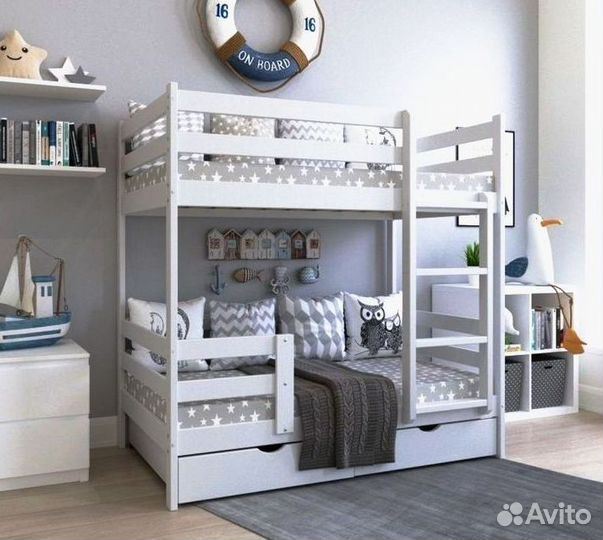 Двухъярусная кровать из массива березы