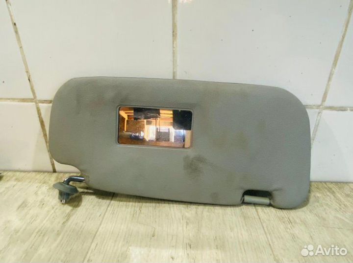 Козырек солнцезащитный правый Kia Spectra