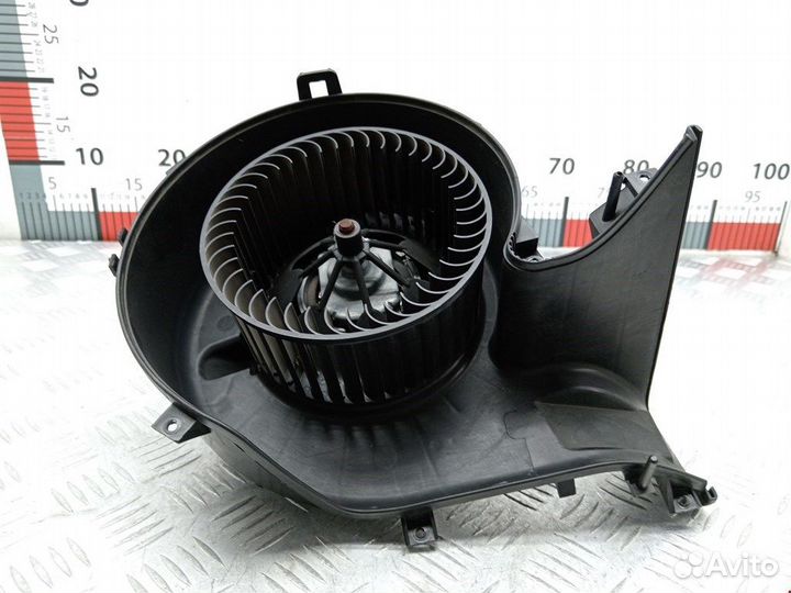 Моторчик печки для Opel Signum 006956V