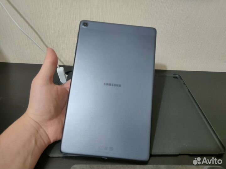 Самсунг таб а 10.1