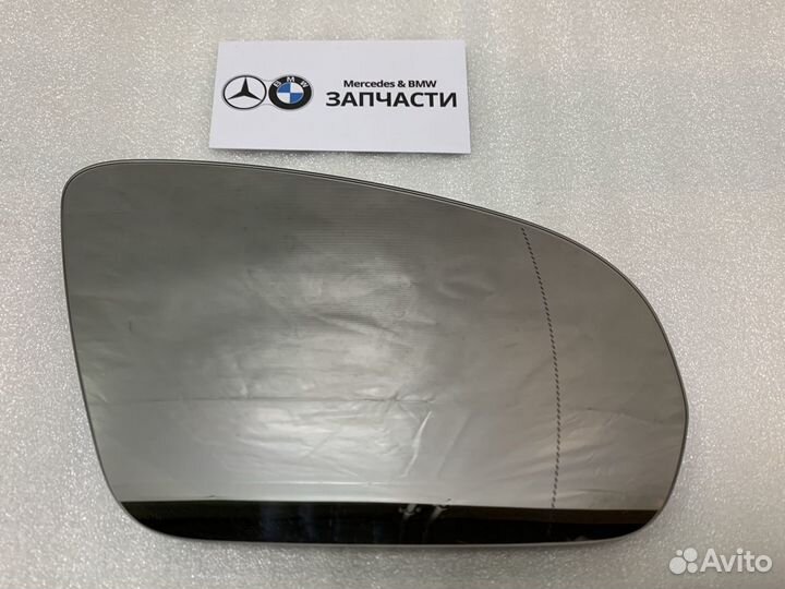 Зеркальный элемент правый Mercedes A0998101000