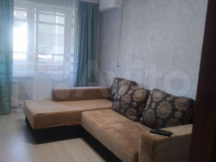 3-к. квартира, 100 м², 9/10 эт.