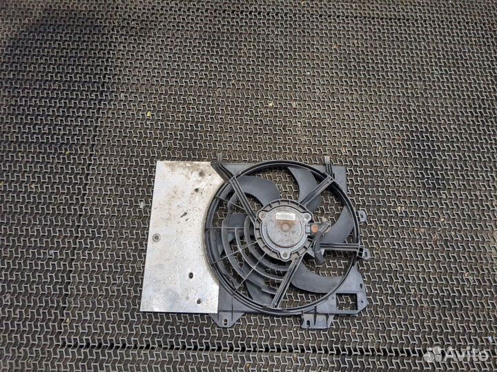 Вентилятор радиатора Peugeot 207, 2012