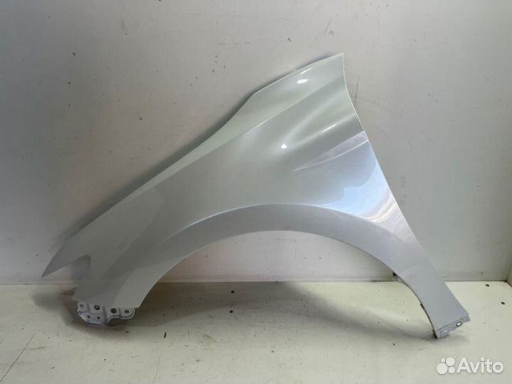 Крыло переднее левое Toyota Camry V70/V75