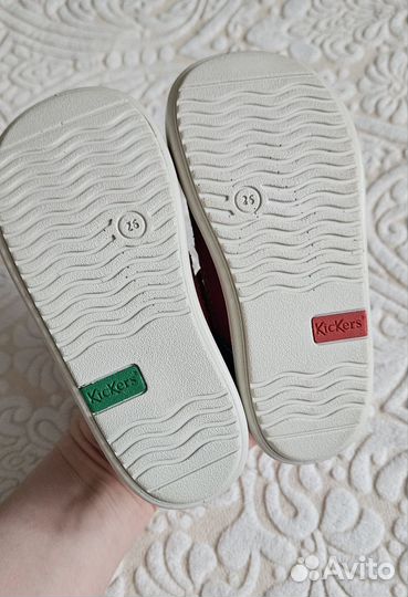 Новые сандалии kickers р.26 (16,5 см)