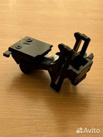 Прибор (очки, биноколь) ночного видения NV8000