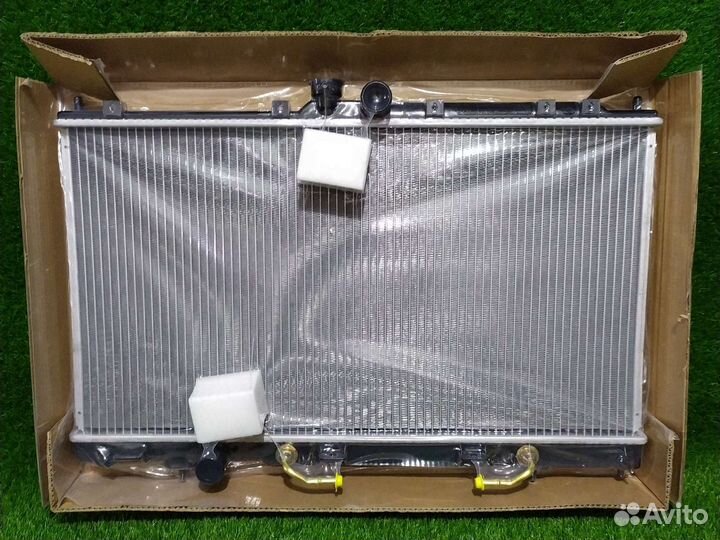 Радиатор основной mitsubishi lancer cedia 2002 год