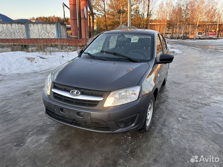 LADA Granta 1.6 МТ, 2017, 105 799 км