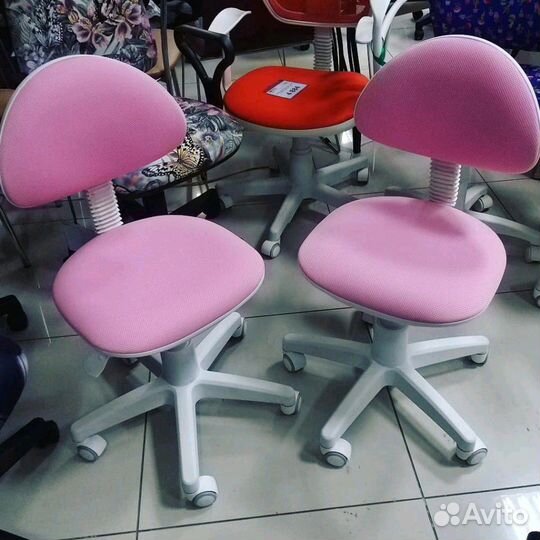 Кресло детское Стар белый пластик