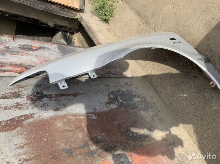 Крыло левое Iran Khodro Samand