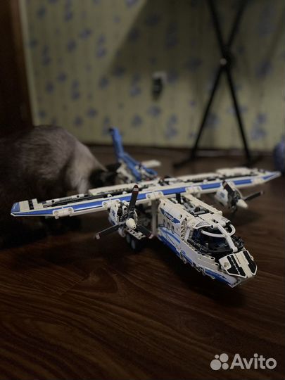 Конструктор lego technic 42025