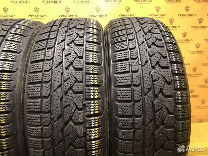 Kumho I'Zen RV KC15 225/60 R17 99H