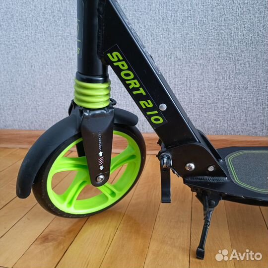 Самокат KMS Sport 210