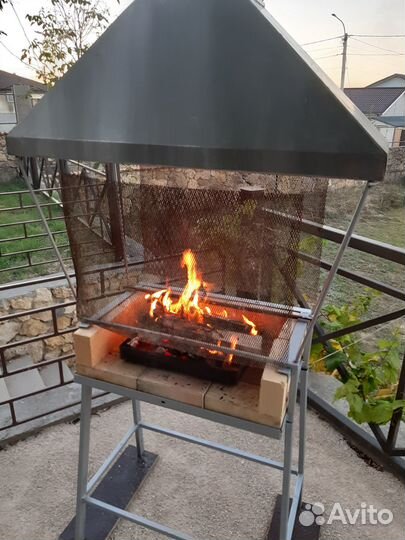 Мангал с вытяжкой-крышей