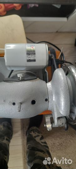 Швейная машинка Подольск с электроприводом