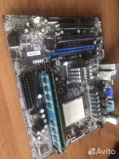 Материнская плата