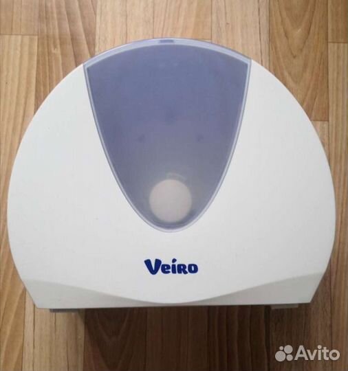 Диспенсер для туалетной бумаги