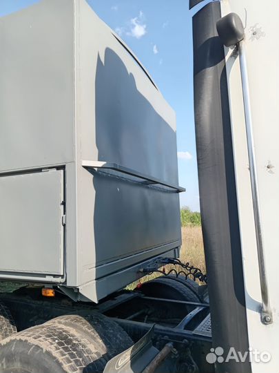 Полуприцеп контейнеровоз МАЗ 991900-010, 2001