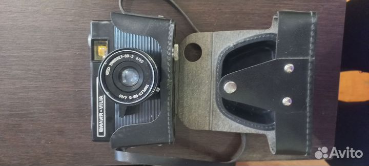 Старинный фотоаппарат