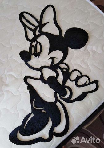 Аппликация на стену или шторы