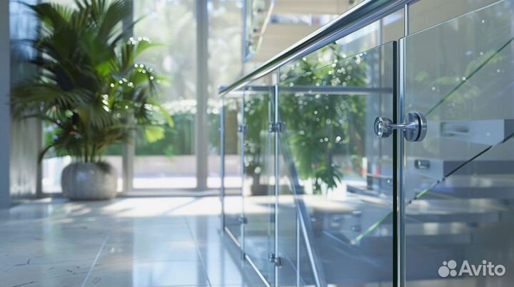 Стеклянные перила и ограждения