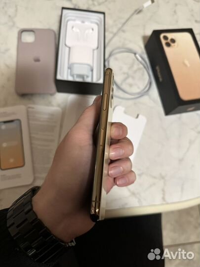 iPhone 11 Pro, 512 ГБ
