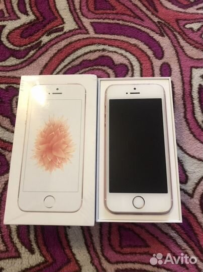 Телефон iPhone 5sе