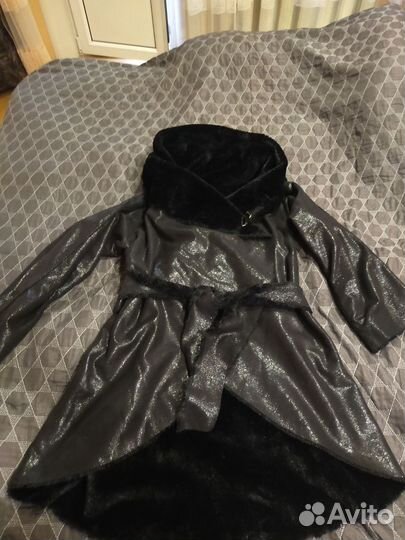 Лёгкая дублёнка,Пуховик