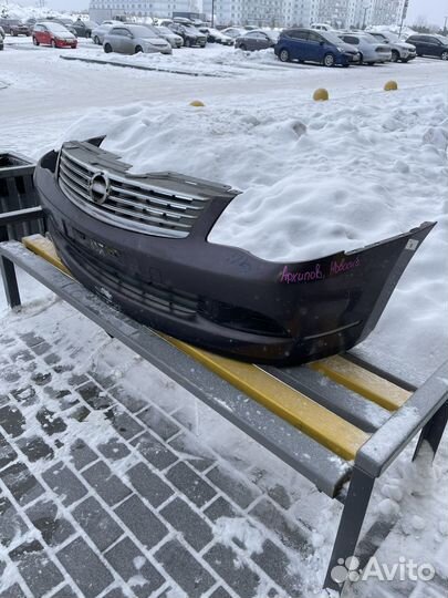 Бампер nissan с решеткой