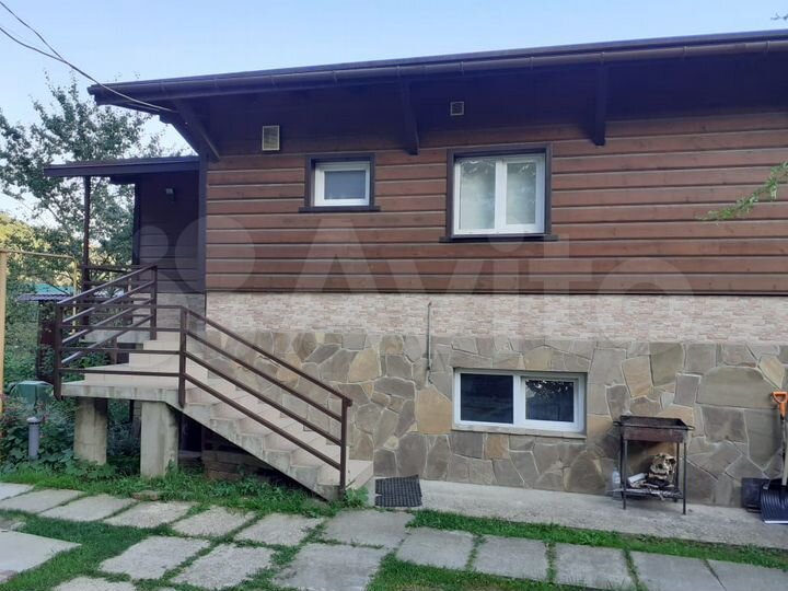 Коттедж 50 м² на участке 7 сот.