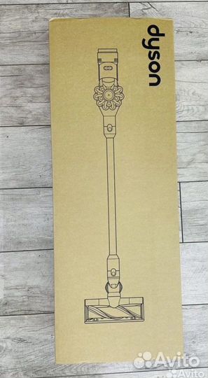 Пылесос Dyson V8