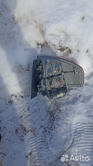 Фара на subaru legacy бу