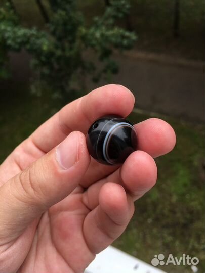 Бусина дзи природная