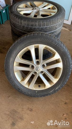 Колеса Bridgestone Blizzak VRX