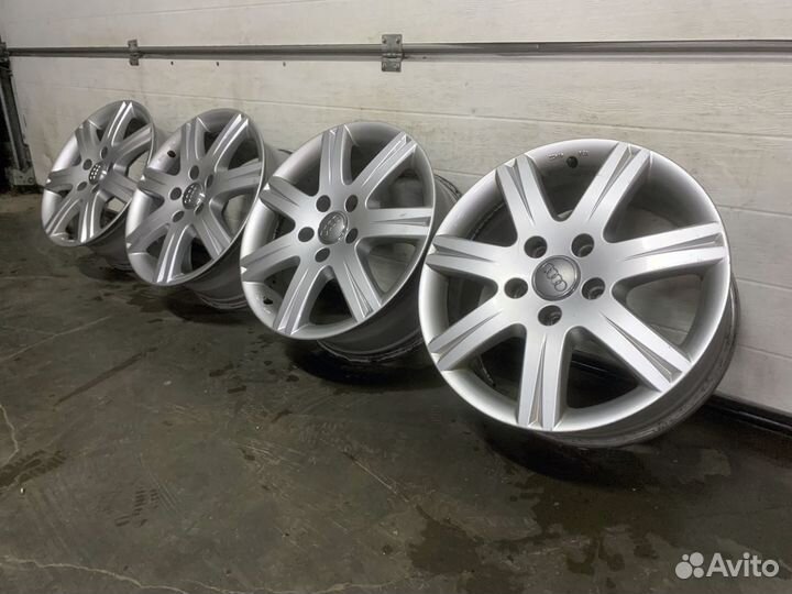 Комплект дисков Audi Porsche VW R18 оригинал BBS