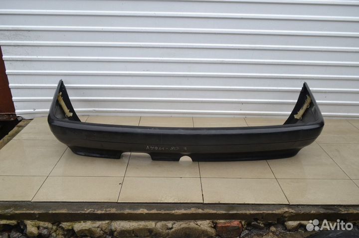 Бампер задний Audi 80