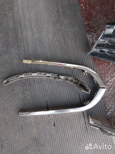 Молдинг лада веста св кросс