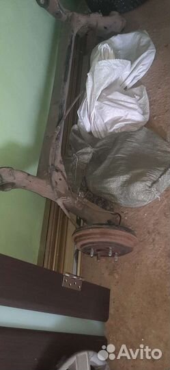 Продам заднию балку киа рио з,всё есть,разбр.немн