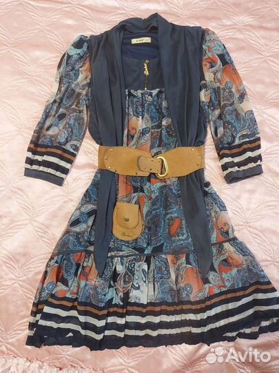 Нарядное платье для девочки 42р